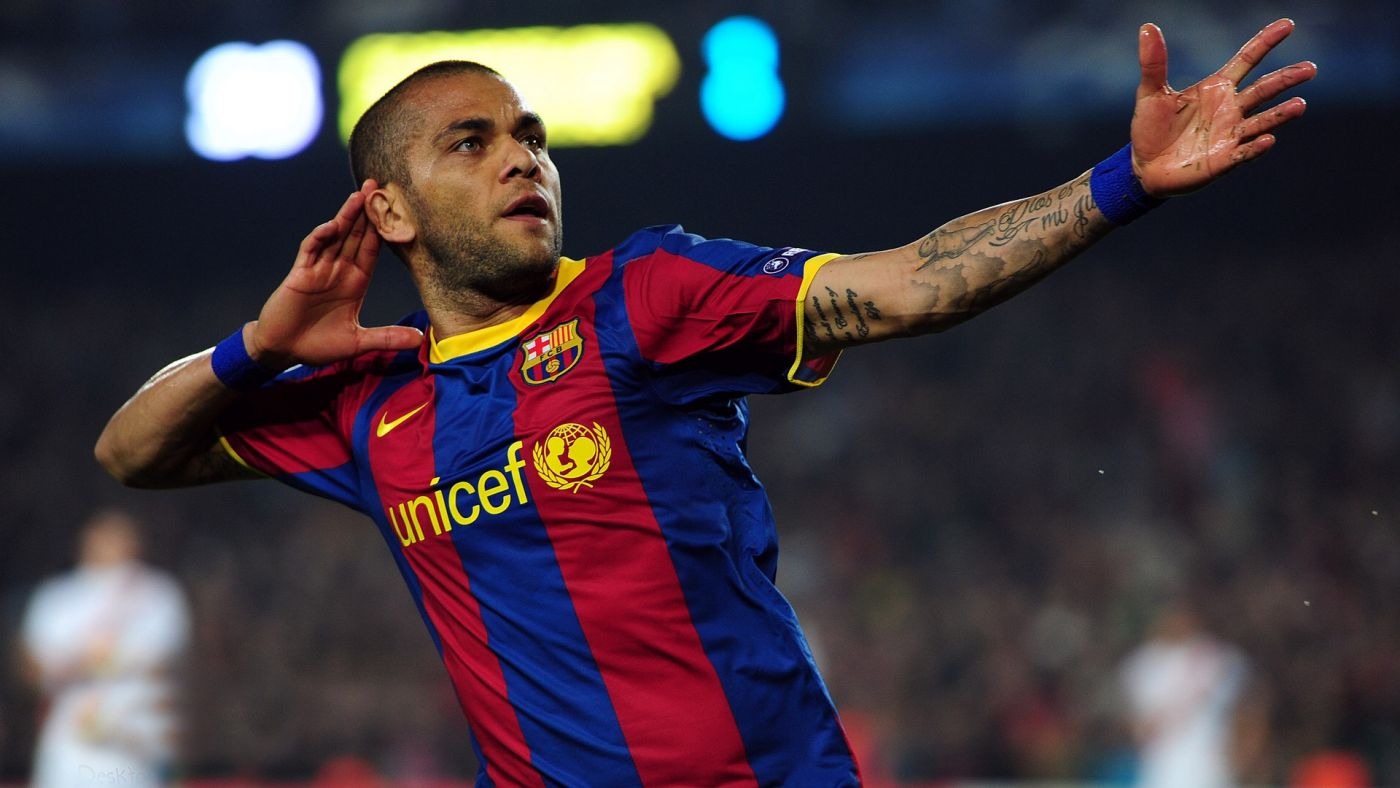 宣誓完就错判！中超揭幕战主裁李海新漏判红牌 面临内部处罚