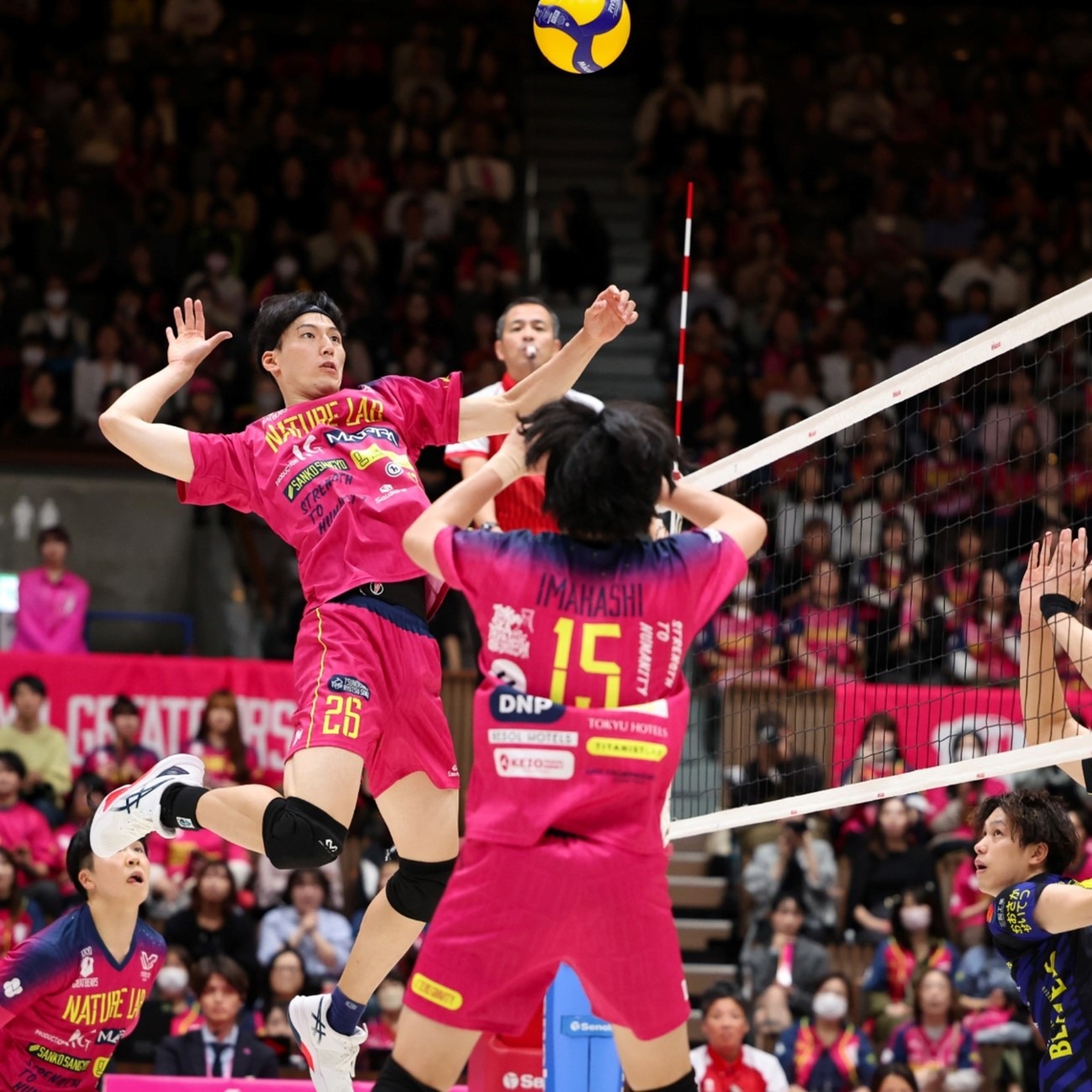 F1中国大奖赛：不止于速度的狂欢