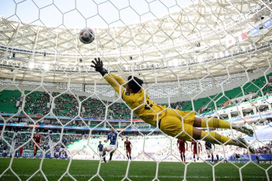 孙颖莎和河 孙颖莎和河