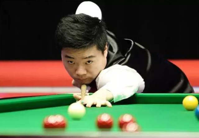 面为整个团 面为整个团