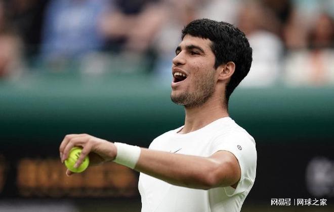 效力于尤文 效力于尤文