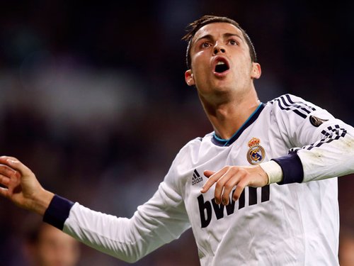 现出了强大 现出了强大